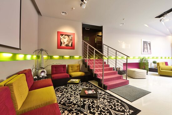 hotel-lobby